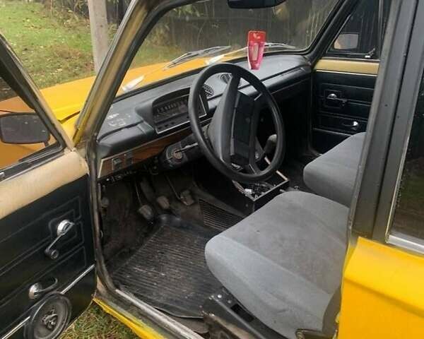 Жовтий ВАЗ 2101, об'ємом двигуна 1.1 л та пробігом 92 тис. км за 701 $, фото 4 на Automoto.ua