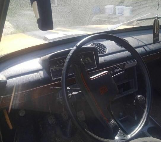 Желтый ВАЗ 2101, объемом двигателя 9 л и пробегом 135 тыс. км за 570 $, фото 3 на Automoto.ua