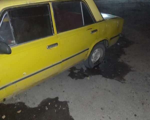 Желтый ВАЗ 2101, объемом двигателя 0 л и пробегом 500 тыс. км за 380 $, фото 6 на Automoto.ua