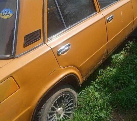 Желтый ВАЗ 2101, объемом двигателя 9 л и пробегом 135 тыс. км за 570 $, фото 4 на Automoto.ua