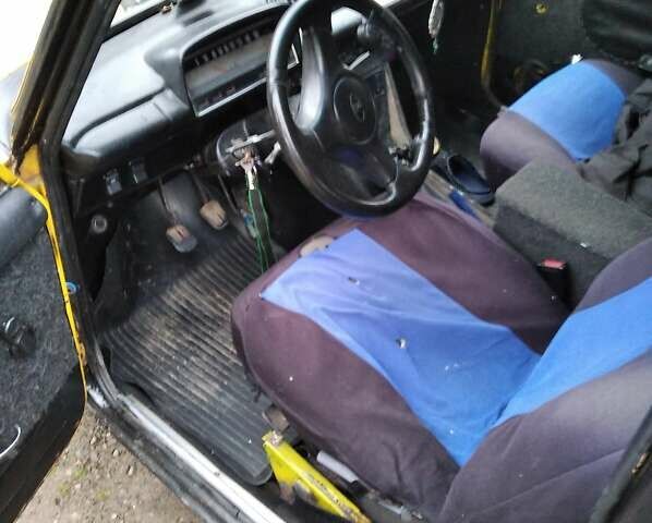 Желтый ВАЗ 2101, объемом двигателя 1.6 л и пробегом 87 тыс. км за 550 $, фото 3 на Automoto.ua