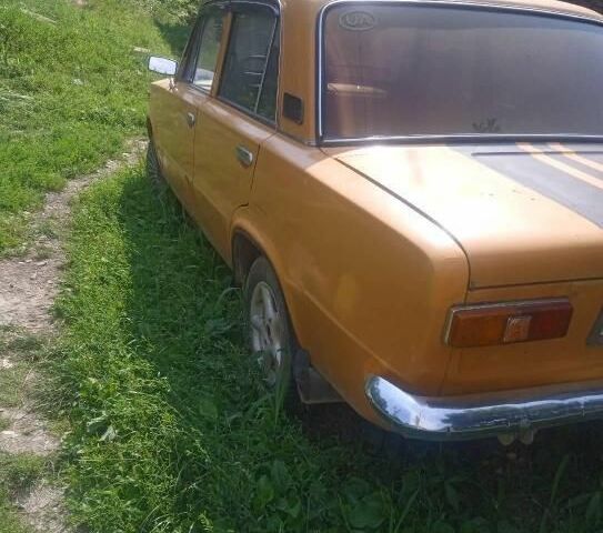 Желтый ВАЗ 2101, объемом двигателя 9 л и пробегом 135 тыс. км за 570 $, фото 1 на Automoto.ua