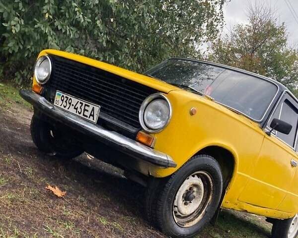 Жовтий ВАЗ 2101, об'ємом двигуна 1.1 л та пробігом 92 тис. км за 701 $, фото 1 на Automoto.ua