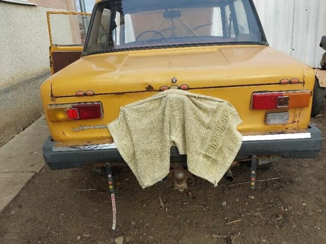 Желтый ВАЗ 2101, объемом двигателя 1 л и пробегом 68 тыс. км за 345 $, фото 1 на Automoto.ua