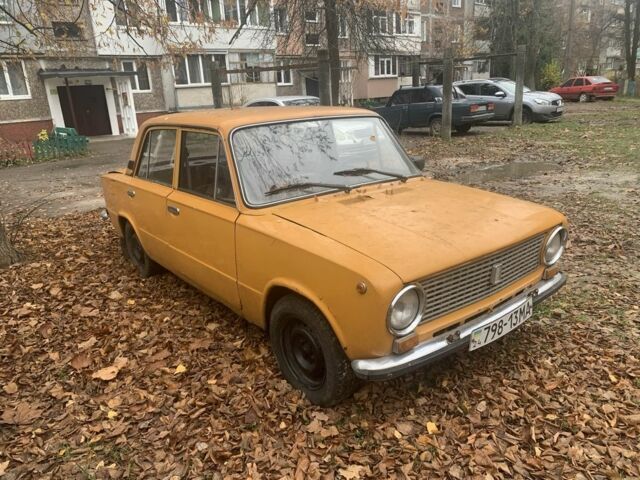 Желтый ВАЗ 2101, объемом двигателя 1.3 л и пробегом 3 тыс. км за 344 $, фото 1 на Automoto.ua