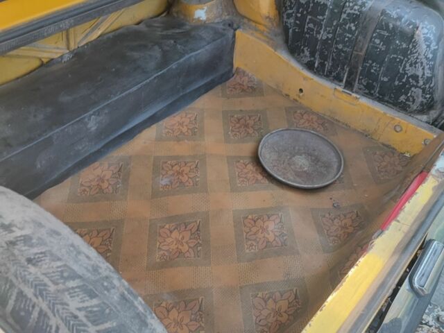 Желтый ВАЗ 2101, объемом двигателя 0 л и пробегом 66 тыс. км за 416 $, фото 7 на Automoto.ua