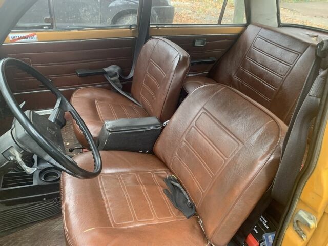 Желтый ВАЗ 2101, объемом двигателя 1.3 л и пробегом 3 тыс. км за 344 $, фото 3 на Automoto.ua