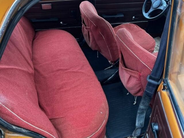 Жовтий ВАЗ 2101, об'ємом двигуна 1.3 л та пробігом 335 тис. км за 473 $, фото 2 на Automoto.ua