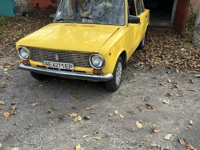 Желтый ВАЗ 2101, объемом двигателя 1.3 л и пробегом 76 тыс. км за 645 $, фото 2 на Automoto.ua