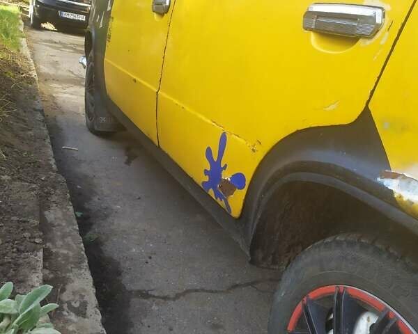 Желтый ВАЗ 2101, объемом двигателя 1.3 л и пробегом 986 тыс. км за 400 $, фото 5 на Automoto.ua