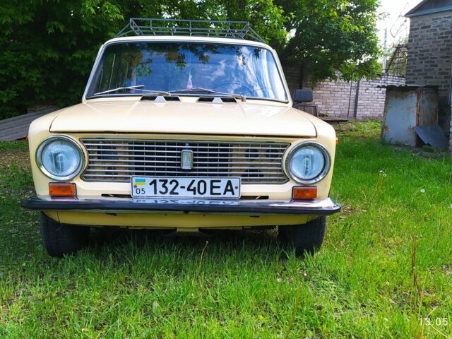 Желтый ВАЗ 2101, объемом двигателя 1.3 л и пробегом 10 тыс. км за 1000 $, фото 1 на Automoto.ua