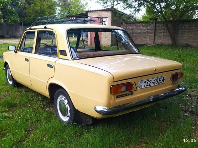 Желтый ВАЗ 2101, объемом двигателя 1.3 л и пробегом 10 тыс. км за 841 $, фото 6 на Automoto.ua