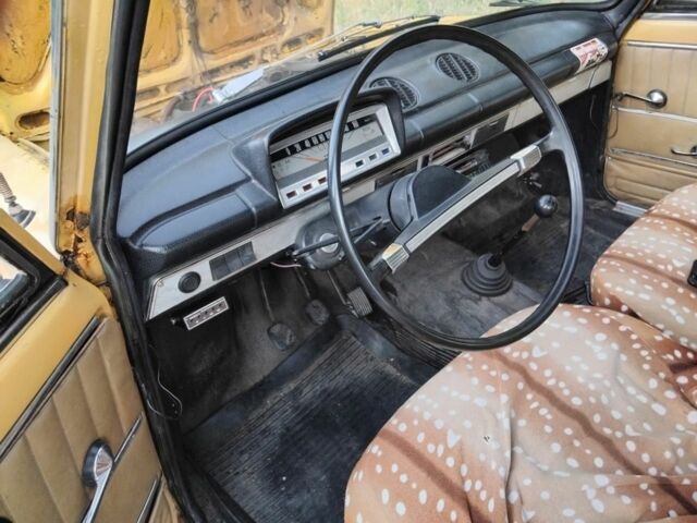 Жовтий ВАЗ 2101, об'ємом двигуна 1.2 л та пробігом 200 тис. км за 262 $, фото 3 на Automoto.ua