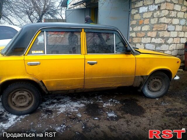 Желтый ВАЗ 2101, объемом двигателя 1.3 л и пробегом 0 тыс. км за 200 $, фото 2 на Automoto.ua