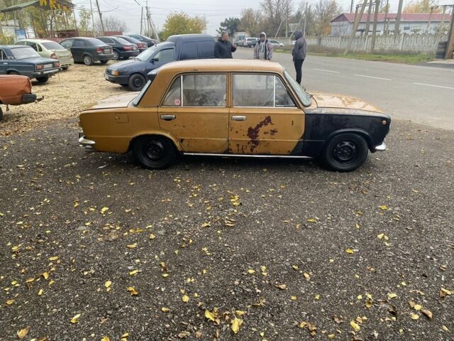 Жовтий ВАЗ 2101, об'ємом двигуна 1.5 л та пробігом 78 тис. км за 450 $, фото 12 на Automoto.ua