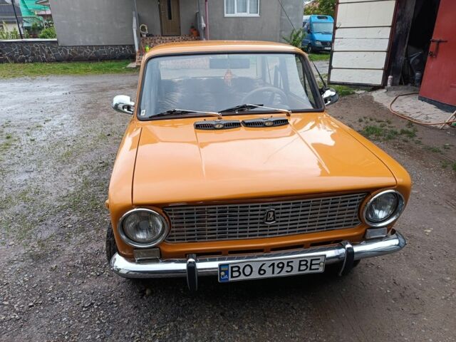 Желтый ВАЗ 2101, объемом двигателя 1.2 л и пробегом 4 тыс. км за 3250 $, фото 2 на Automoto.ua