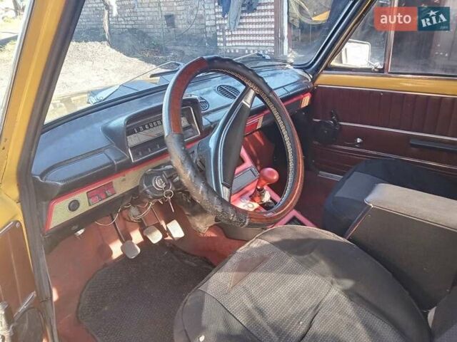 Желтый ВАЗ 2101, объемом двигателя 0 л и пробегом 91 тыс. км за 700 $, фото 2 на Automoto.ua
