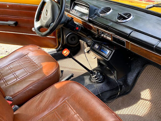 Желтый ВАЗ 2101, объемом двигателя 1.3 л и пробегом 50 тыс. км за 1200 $, фото 11 на Automoto.ua