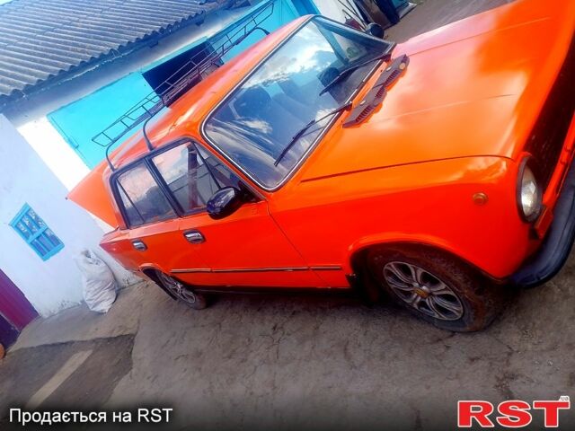 Желтый ВАЗ 2101, объемом двигателя 1.3 л и пробегом 588 тыс. км за 550 $, фото 4 на Automoto.ua