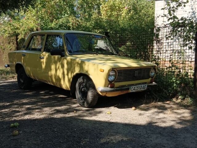 Желтый ВАЗ 2101, объемом двигателя 0 л и пробегом 91 тыс. км за 17599 $, фото 1 на Automoto.ua