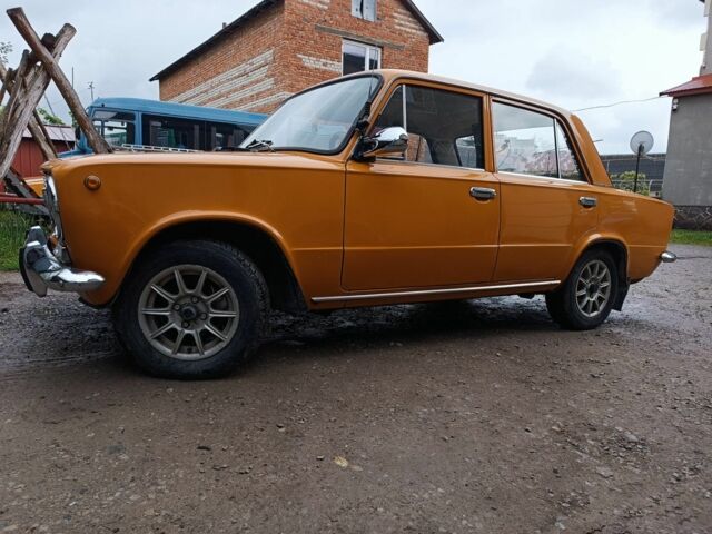 Желтый ВАЗ 2101, объемом двигателя 1.2 л и пробегом 4 тыс. км за 3250 $, фото 1 на Automoto.ua