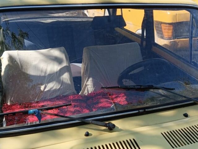 Желтый ВАЗ 2101, объемом двигателя 0 л и пробегом 91 тыс. км за 17599 $, фото 7 на Automoto.ua