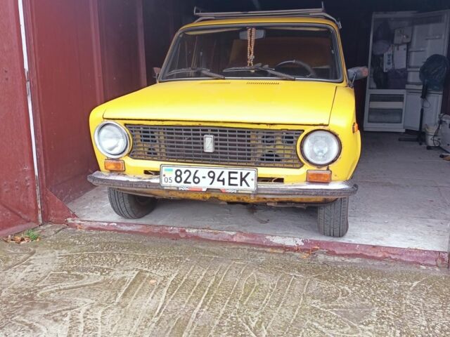 Желтый ВАЗ 2101, объемом двигателя 0 л и пробегом 70 тыс. км за 404 $, фото 7 на Automoto.ua
