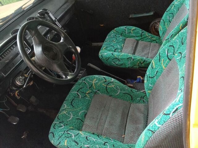 Жовтий ВАЗ 2101, об'ємом двигуна 1.2 л та пробігом 55 тис. км за 312 $, фото 2 на Automoto.ua