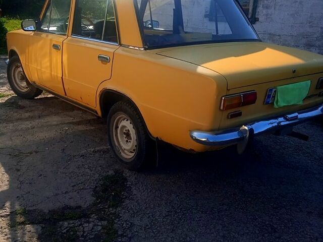 Жовтий ВАЗ 2101, об'ємом двигуна 1.2 л та пробігом 0 тис. км за 600 $, фото 2 на Automoto.ua