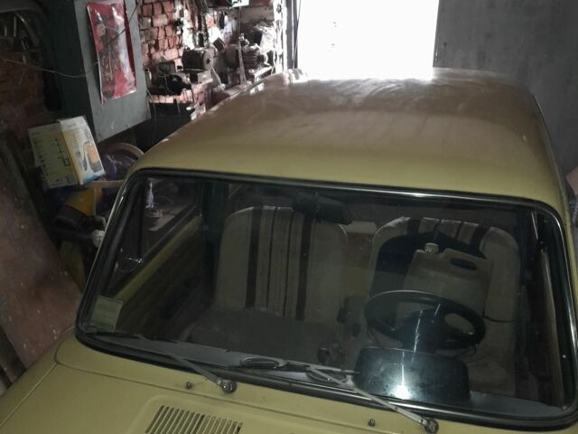 Желтый ВАЗ 2101, объемом двигателя 1.3 л и пробегом 200 тыс. км за 700 $, фото 4 на Automoto.ua