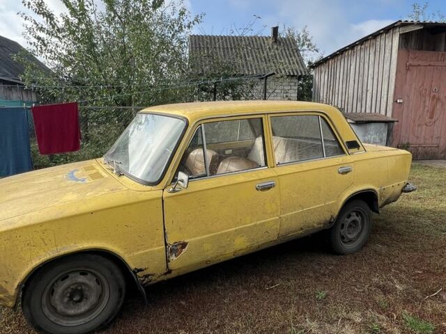 Жовтий ВАЗ 2101, об'ємом двигуна 1.2 л та пробігом 3 тис. км за 292 $, фото 8 на Automoto.ua