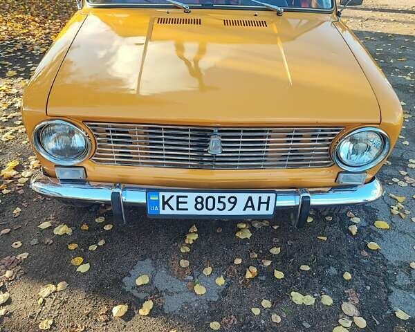 Желтый ВАЗ 2101, объемом двигателя 1.2 л и пробегом 467 тыс. км за 1450 $, фото 9 на Automoto.ua