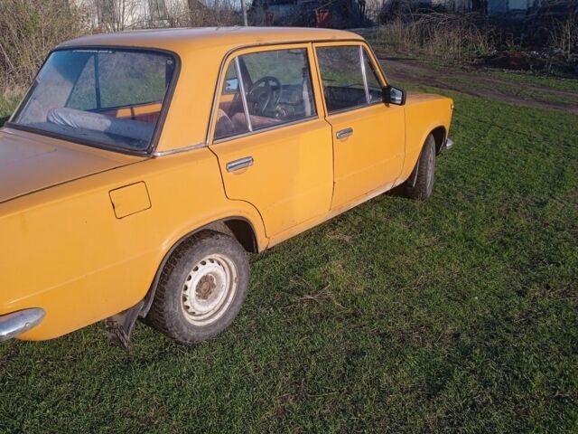 Жовтий ВАЗ 2101, об'ємом двигуна 0 л та пробігом 3 тис. км за 596 $, фото 7 на Automoto.ua