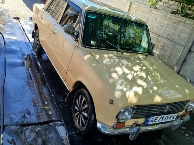 Желтый ВАЗ 2101, объемом двигателя 1.2 л и пробегом 77 тыс. км за 850 $, фото 5 на Automoto.ua