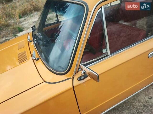 Желтый ВАЗ 2101, объемом двигателя 1.2 л и пробегом 467 тыс. км за 1450 $, фото 53 на Automoto.ua