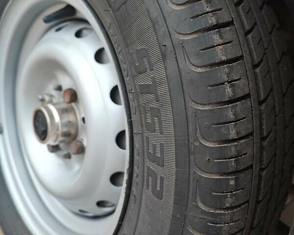 Желтый ВАЗ 2101, объемом двигателя 1.2 л и пробегом 467 тыс. км за 1450 $, фото 50 на Automoto.ua