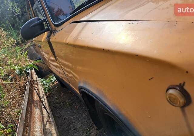 Жовтий ВАЗ 2101, об'ємом двигуна 1.2 л та пробігом 140 тис. км за 229 $, фото 2 на Automoto.ua