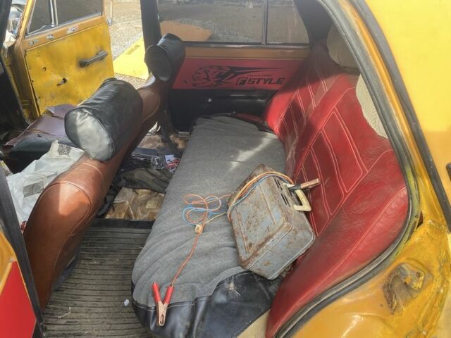 Желтый ВАЗ 2101, объемом двигателя 0 л и пробегом 100 тыс. км за 120 $, фото 8 на Automoto.ua