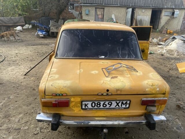 Желтый ВАЗ 2101, объемом двигателя 0 л и пробегом 100 тыс. км за 120 $, фото 4 на Automoto.ua