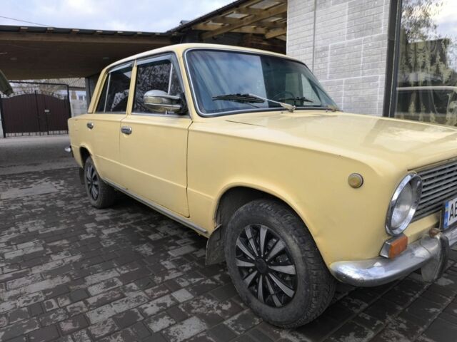 Желтый ВАЗ 2101, объемом двигателя 1.2 л и пробегом 77 тыс. км за 850 $, фото 1 на Automoto.ua