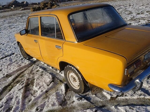 Жовтий ВАЗ 2101, об'ємом двигуна 0 л та пробігом 3 тис. км за 596 $, фото 5 на Automoto.ua