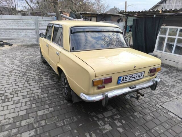 Желтый ВАЗ 2101, объемом двигателя 1.2 л и пробегом 77 тыс. км за 850 $, фото 3 на Automoto.ua
