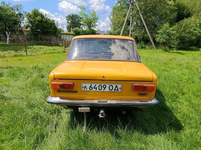 Желтый ВАЗ 2101, объемом двигателя 1.3 л и пробегом 150 тыс. км за 350 $, фото 5 на Automoto.ua