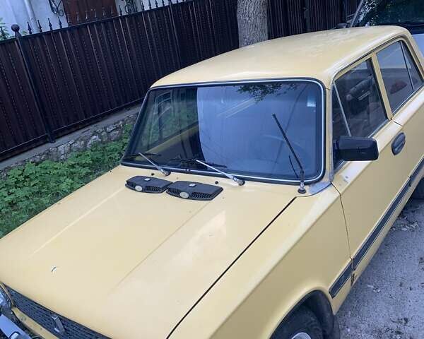 Желтый ВАЗ 2101, объемом двигателя 1.1 л и пробегом 87 тыс. км за 1052 $, фото 4 на Automoto.ua