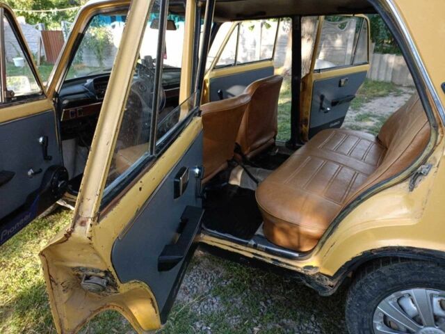 ВАЗ 2101 1980 в Жмеренке на Automoto.ua Желтый ВАЗ 2101, объемом двигателя 1.6 л и пробегом 30 тыс. км за 600 $, фото 13 на Automoto.ua