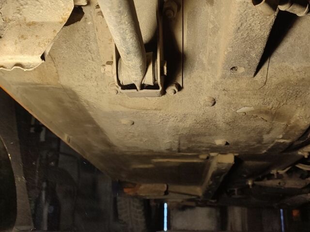 Желтый ВАЗ 2101, объемом двигателя 1.3 л и пробегом 100 тыс. км за 1000 $, фото 9 на Automoto.ua