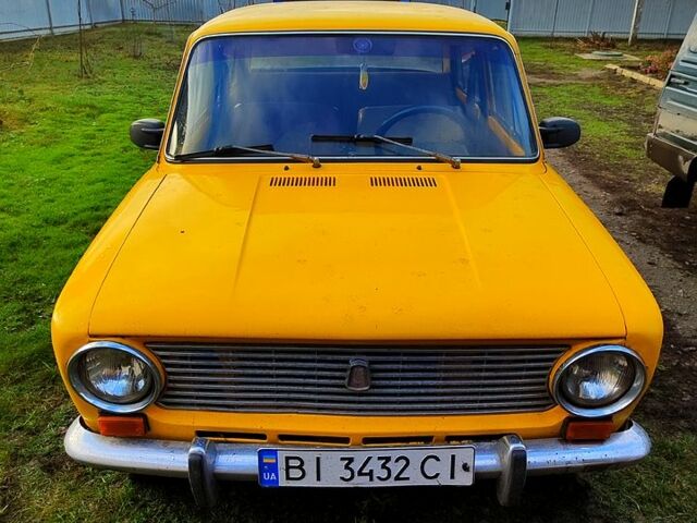 Желтый ВАЗ 2101, объемом двигателя 1.2 л и пробегом 34 тыс. км за 1000 $, фото 4 на Automoto.ua
