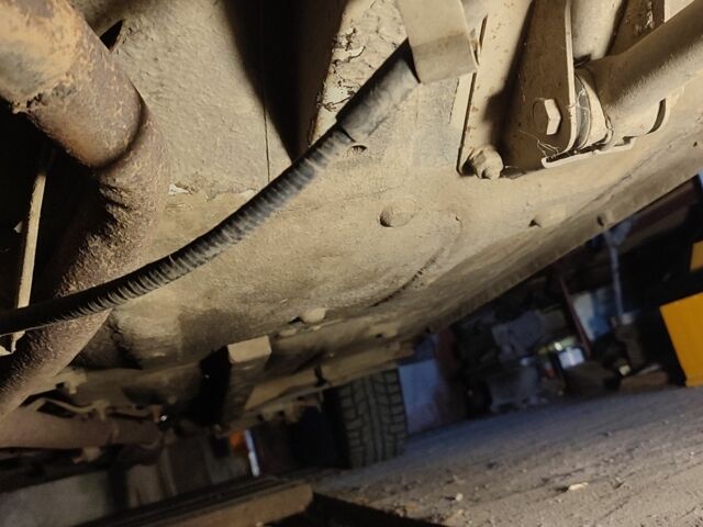 Желтый ВАЗ 2101, объемом двигателя 1.3 л и пробегом 100 тыс. км за 1000 $, фото 7 на Automoto.ua