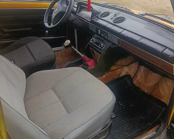Жовтий ВАЗ 2101, об'ємом двигуна 1.3 л та пробігом 157 тис. км за 637 $, фото 5 на Automoto.ua