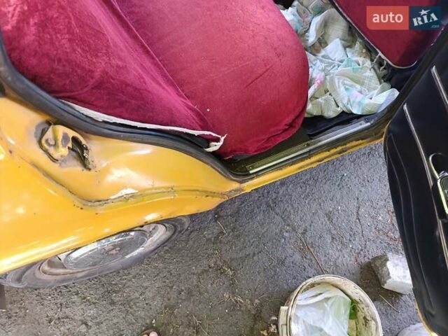 Желтый ВАЗ 2101, объемом двигателя 1.1 л и пробегом 45 тыс. км за 589 $, фото 18 на Automoto.ua